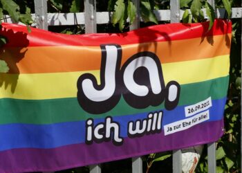 Οι Ελβετοί ψηφίζουν γάμο για όλους